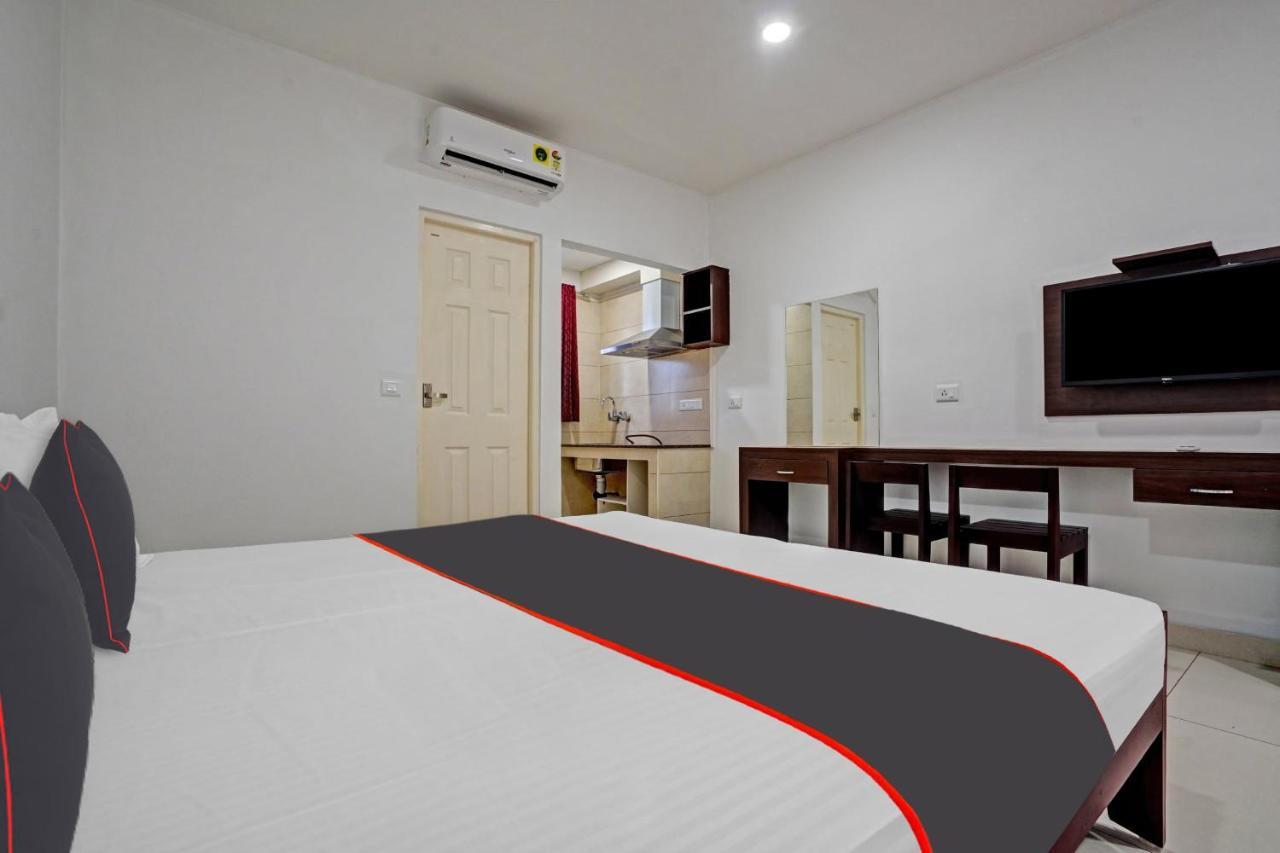 Collection O White House Pearl Hotel Kochi Exterior photo